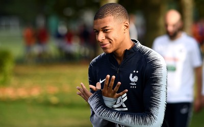 壹体育动态-丁丁的传球让比赛失去悬念